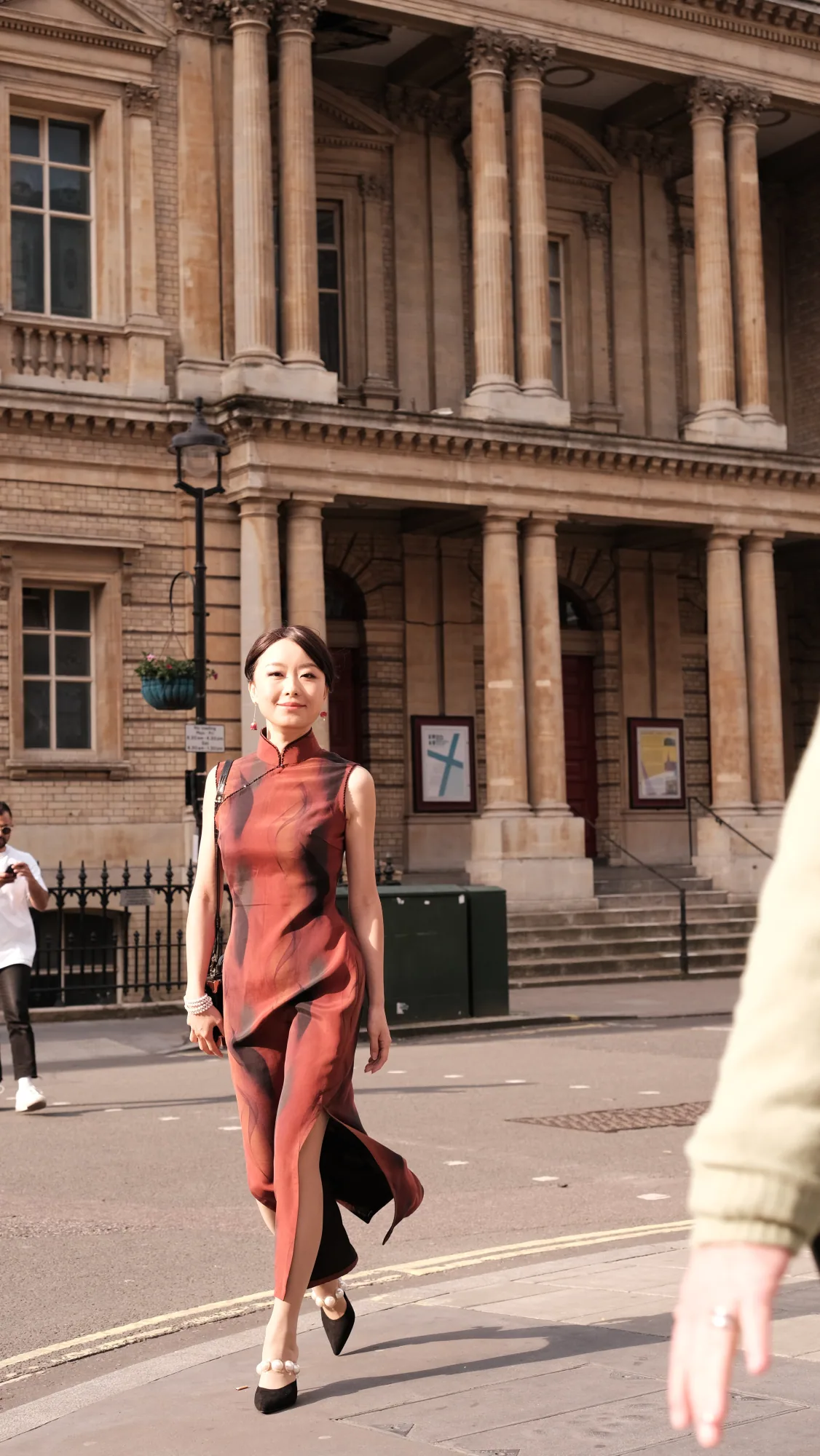 ZHI SU customer look 15
